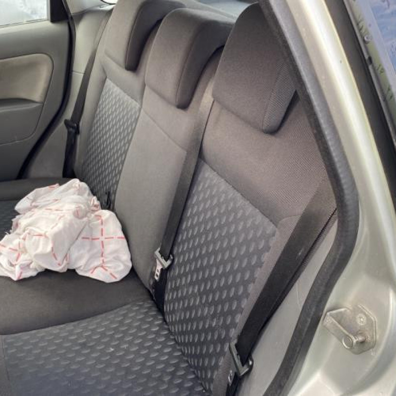 Bouchon de carburant FORD FIESTA 5 Photo n°15