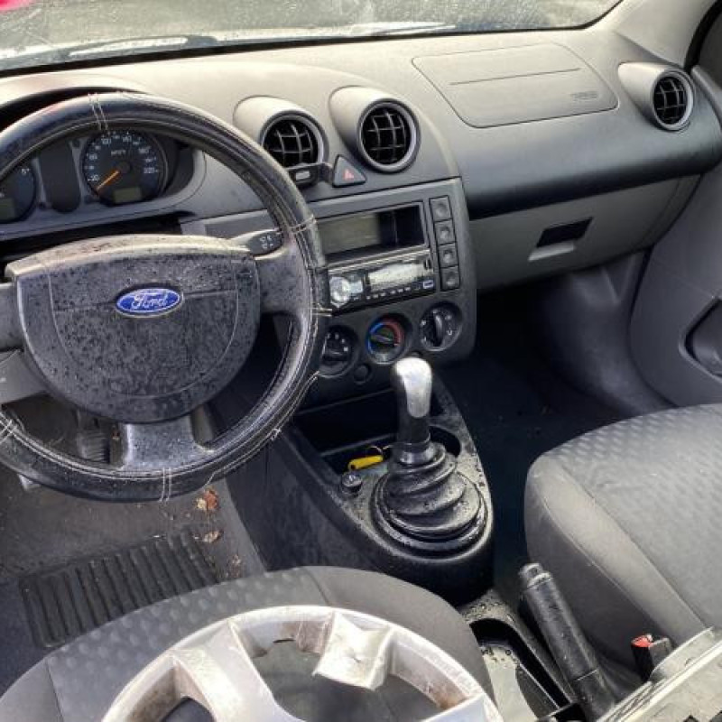 Bouchon de carburant FORD FIESTA 5 Photo n°17