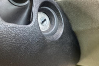 Pivot de moyeu avant gauche RENAULT KANGOO 1