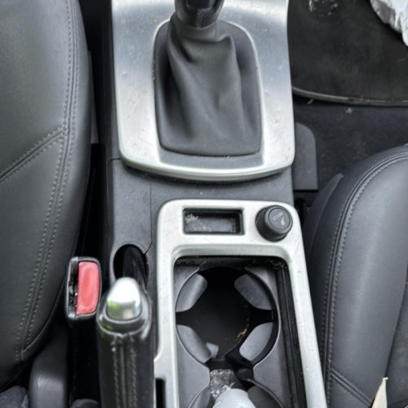 Bouton de warning VOLVO C 30 Photo n°17