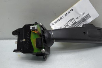 Commodo phare VOLVO C 30