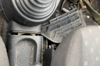 Retroviseur droit FORD FIESTA 5