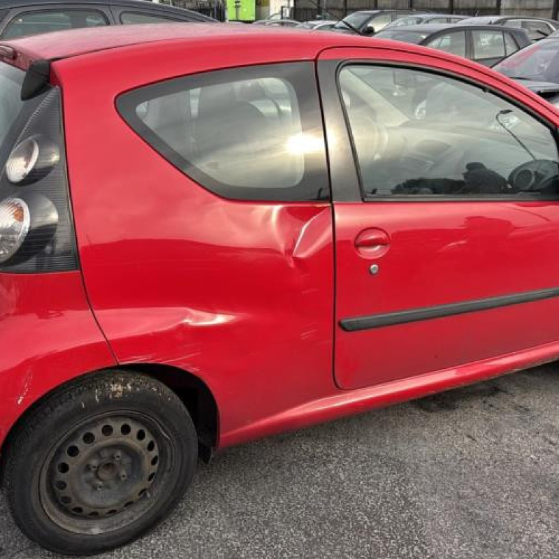 Feu arriere principal droit (feux) CITROEN C1 1 Photo n°10