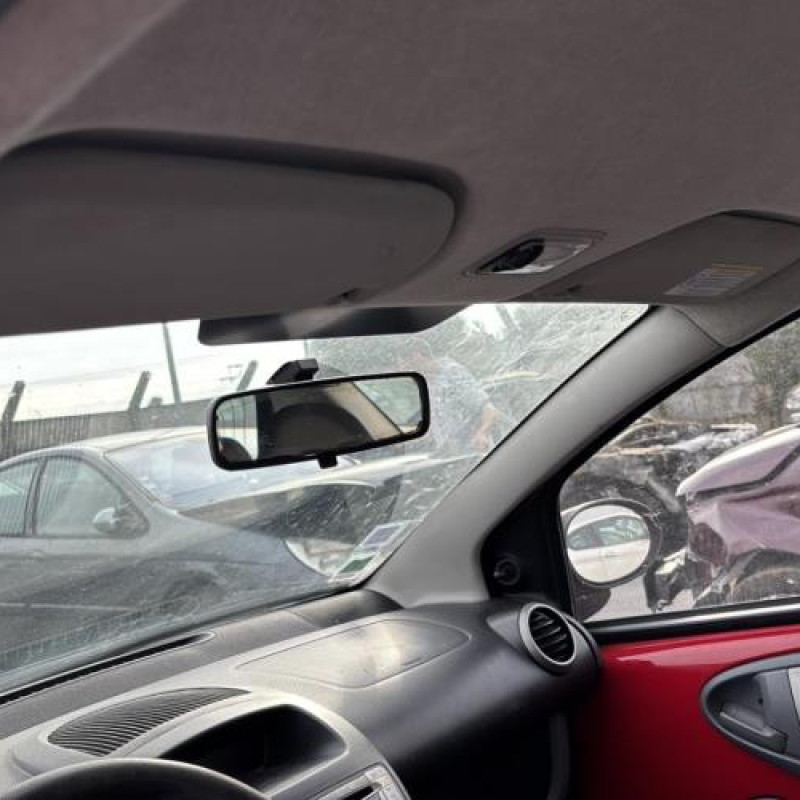 Feu arriere principal droit (feux) CITROEN C1 1 Photo n°20
