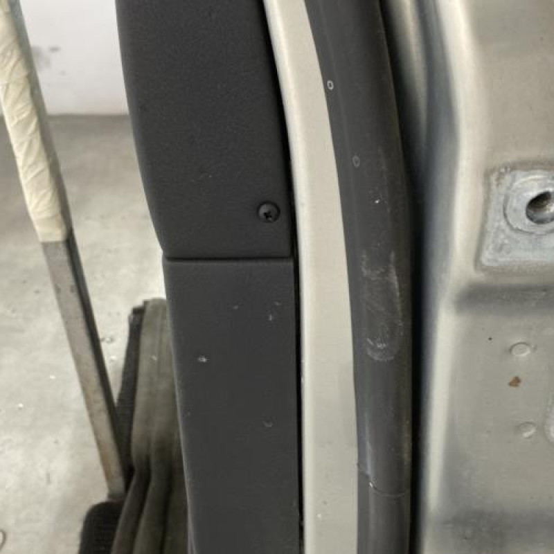 Porte arriere gauche FORD MONDEO 3 Photo n°4