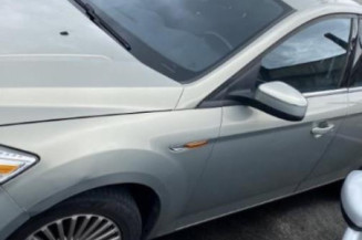 Vitre arriere droit FORD MONDEO 3