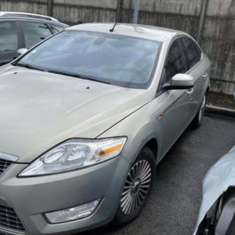 Vitre arriere droit FORD MONDEO 3 Photo n°12