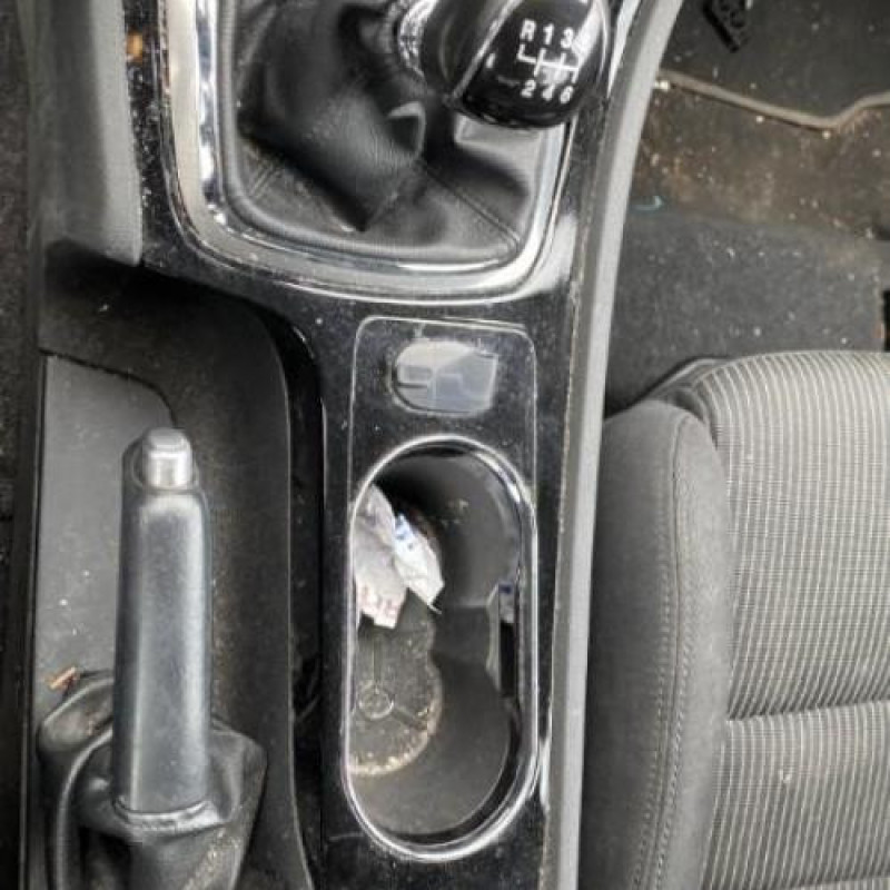 Vitre arriere droit FORD MONDEO 3 Photo n°20