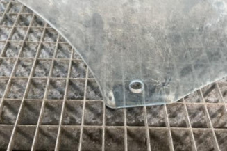 Vitre avant droit FORD MONDEO 3