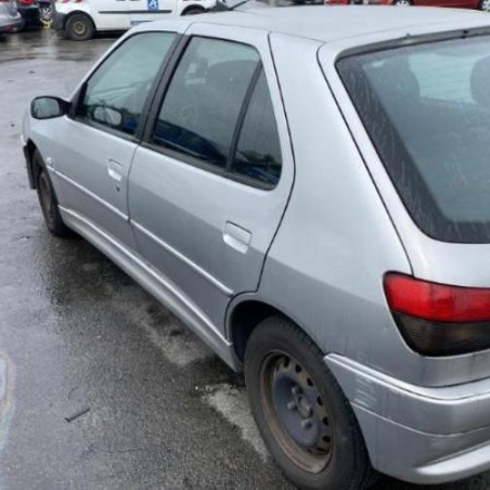 Pivot de moyeu avant gauche PEUGEOT 306