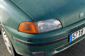 Optique avant principal gauche (feux)(phare) FIAT PUNTO 1