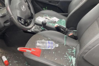 Custode arriere gauche OPEL ASTRA H