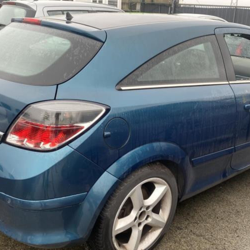 Feu arriere principal droit (feux) OPEL ASTRA H Photo n°8