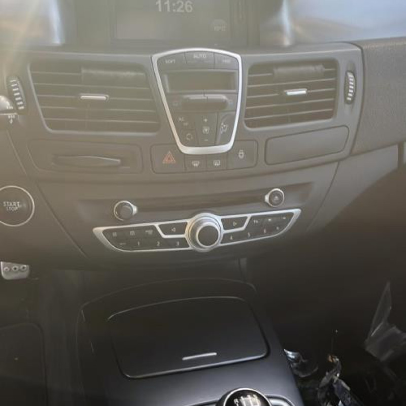 Feu arriere principal droit (feux) RENAULT LAGUNA 3 Photo n°16