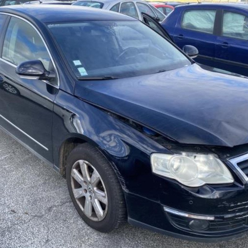 Etrier arriere droit (freinage) VOLKSWAGEN PASSAT 5 Photo n°17