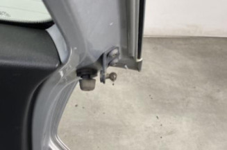 Malle/Hayon arriere VOLKSWAGEN POLO 5