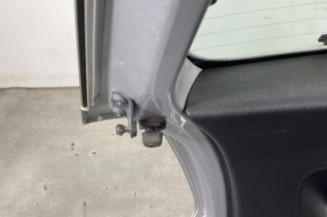 Malle/Hayon arriere VOLKSWAGEN POLO 5