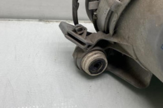 Optique avant principal droit (feux)(phare) MERCEDES CLASSE E 210