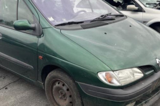 Serrure avant droit RENAULT SCENIC 1
