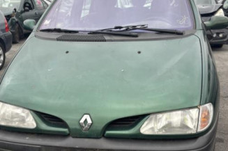 Serrure avant droit RENAULT SCENIC 1