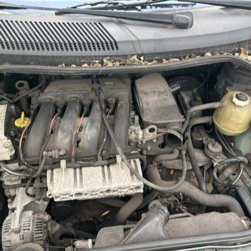 Serrure avant droit RENAULT SCENIC 1 Photo n°20