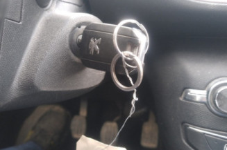 PEUGEOT 308 2 PHASE 1 1.6 HDI - 8V TURBO