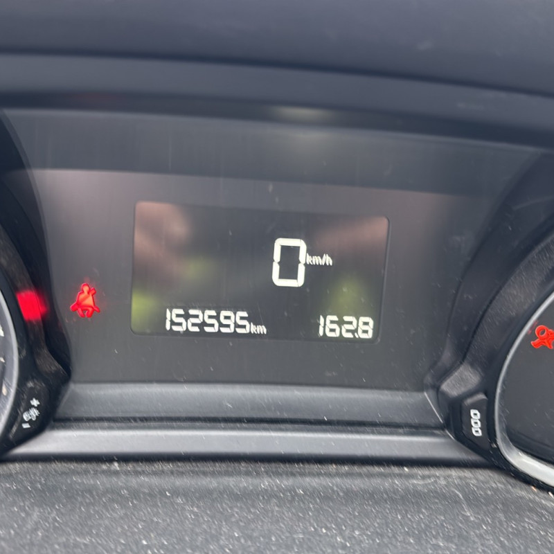 PEUGEOT 308 2 PHASE 1 1.6 HDI - 8V TURBO Photo n°30