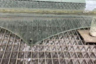 Vitre avant gauche RENAULT KANGOO 2