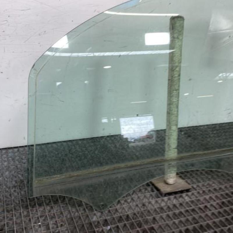 Vitre avant gauche RENAULT KANGOO 2 Photo n°5