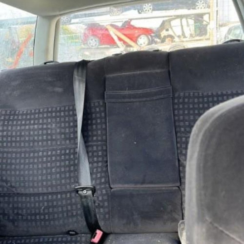 Feu arriere principal droit (feux) VOLKSWAGEN PASSAT 4 Photo n°5