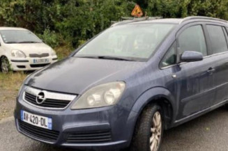 Feu arriere principal droit (feux) OPEL ZAFIRA B
