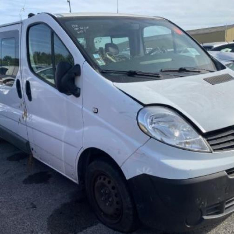Pompe de direction RENAULT TRAFIC 2 Photo n°7