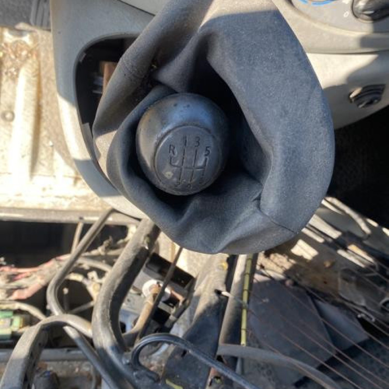Pompe de direction RENAULT TRAFIC 2 Photo n°18