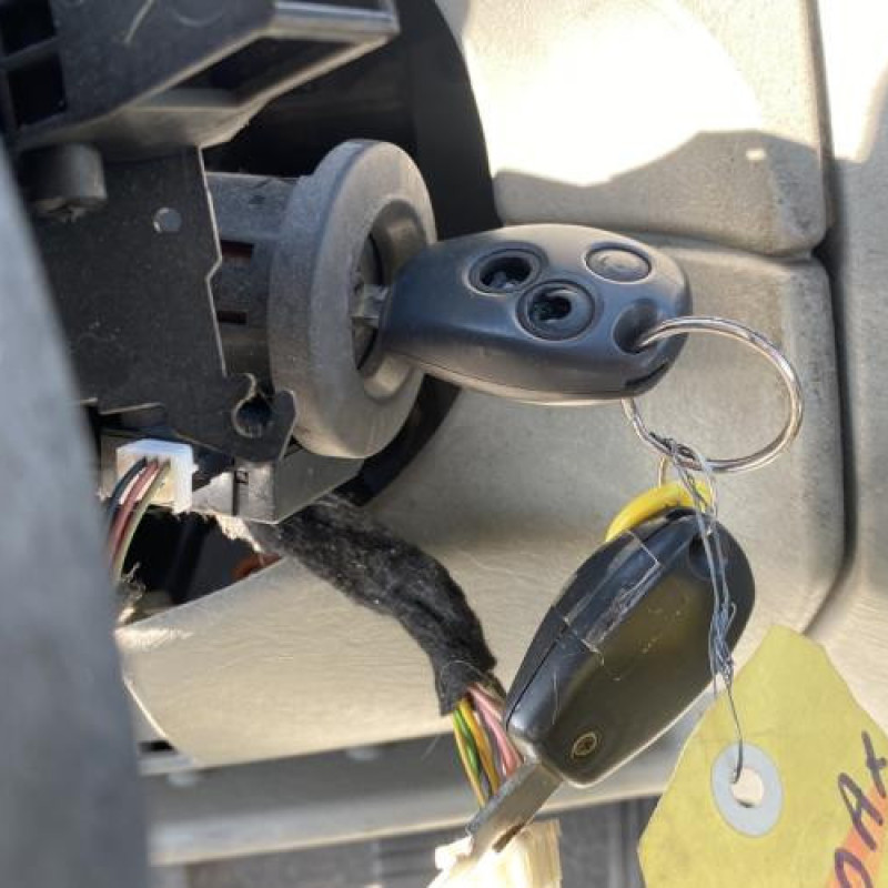 Pompe de direction RENAULT TRAFIC 2 Photo n°20