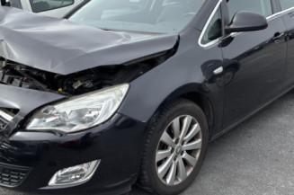 OPEL ASTRA J PHASE 1 1.7 CDTI - 16V TURBO Photo n°1