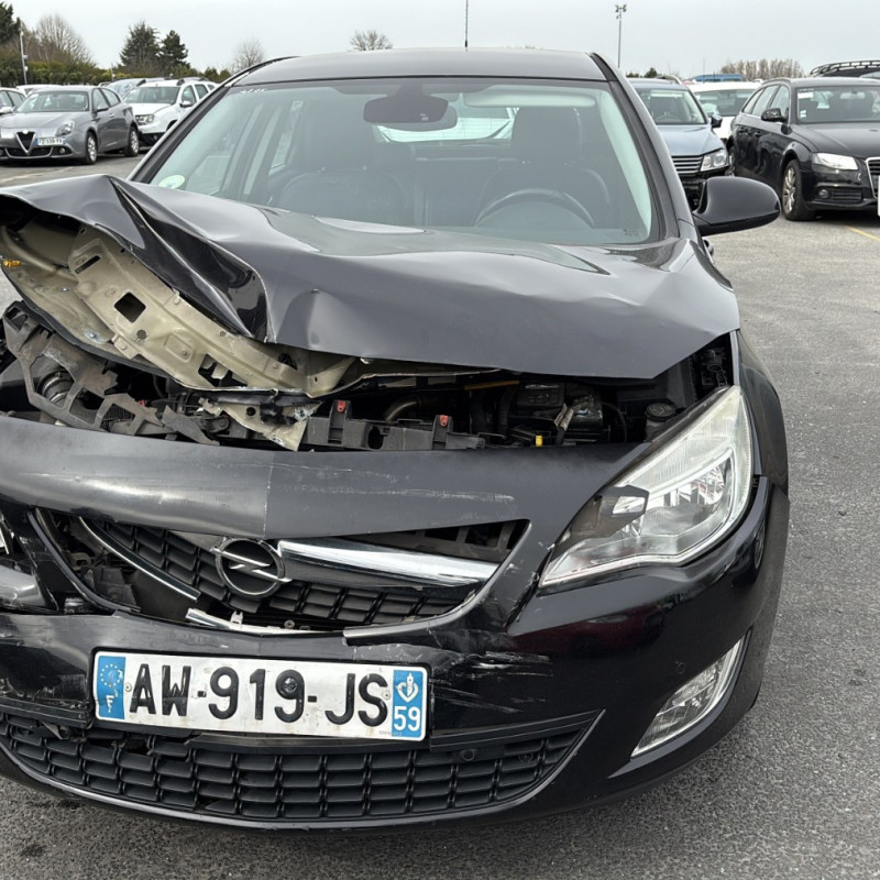 OPEL ASTRA J PHASE 1 1.7 CDTI - 16V TURBO Photo n°8