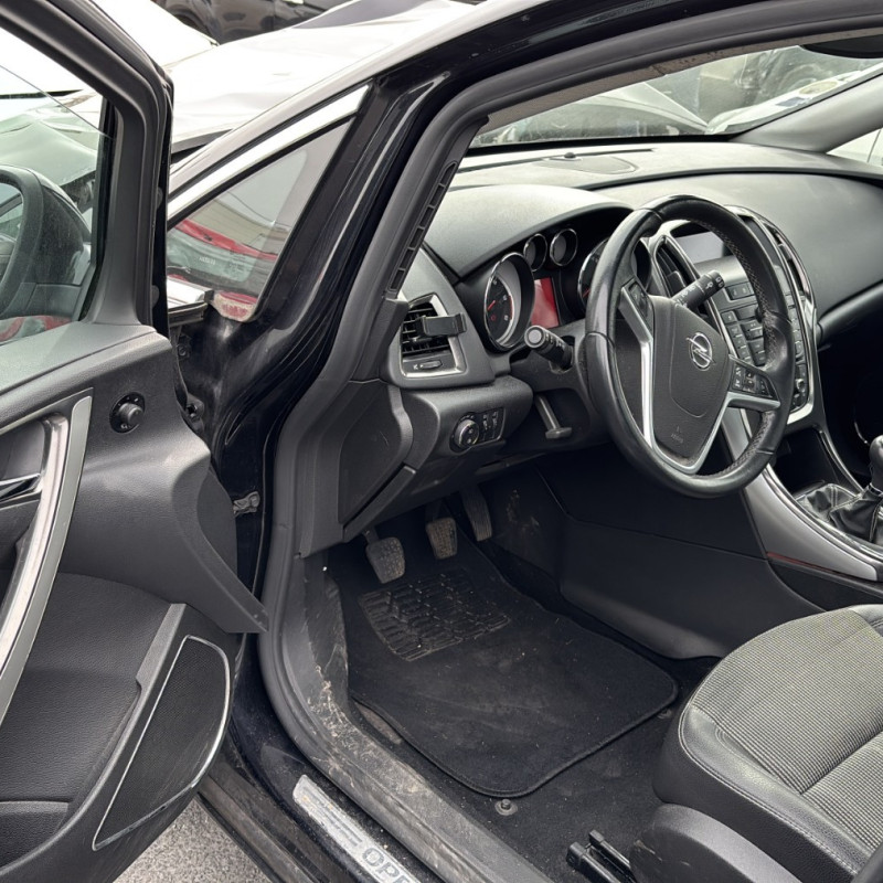 OPEL ASTRA J PHASE 1 1.7 CDTI - 16V TURBO Photo n°9