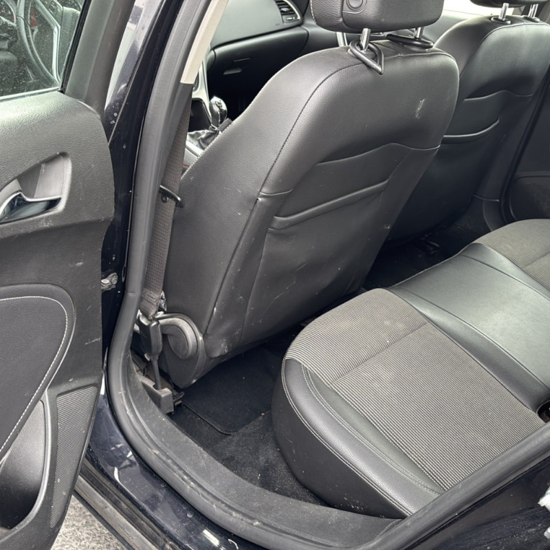 OPEL ASTRA J PHASE 1 1.7 CDTI - 16V TURBO Photo n°10