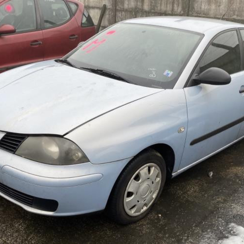 Calandre SEAT CORDOBA 2 Photo n°5