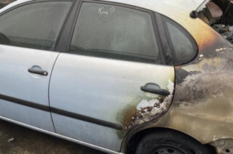 Calandre SEAT CORDOBA 2