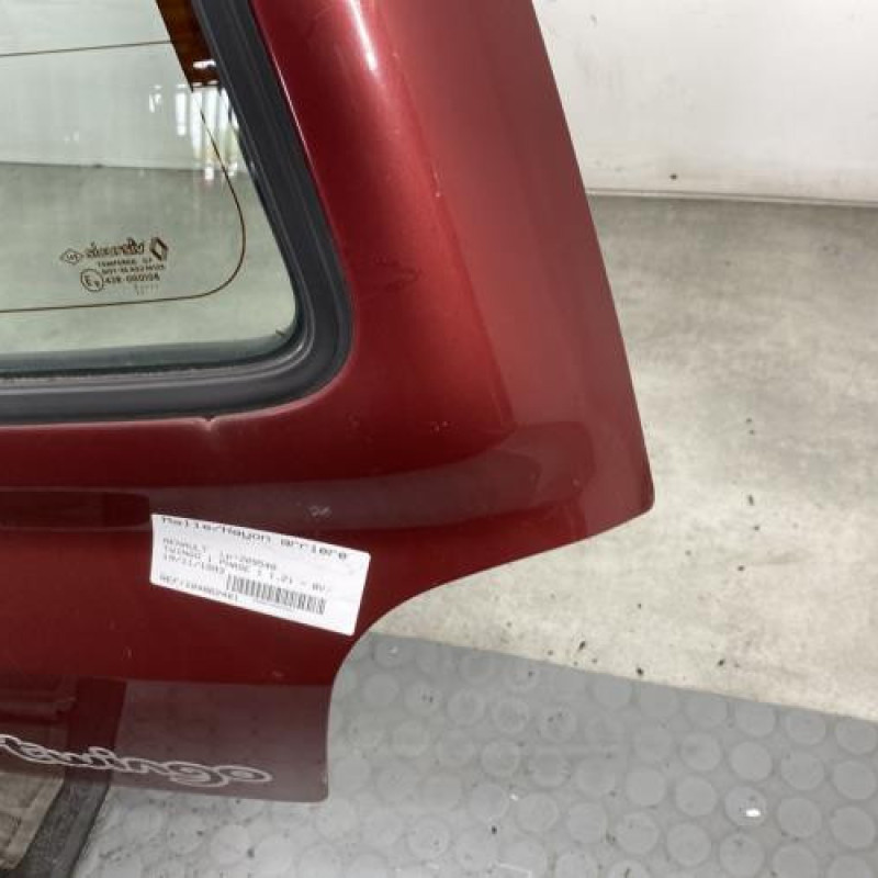 Malle/Hayon arriere RENAULT TWINGO 1 Photo n°4