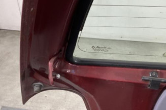 Malle/Hayon arriere RENAULT TWINGO 1