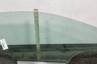 Vitre avant gauche OPEL ASTRA H
