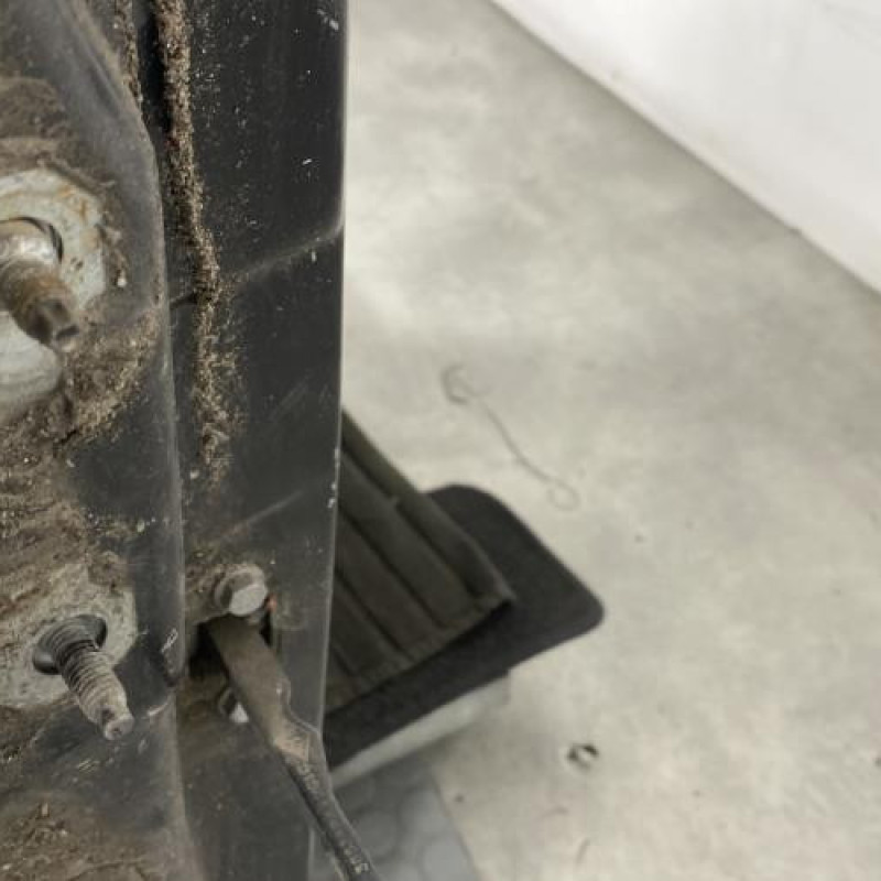 Porte avant droit RENAULT TWINGO 2 Photo n°7