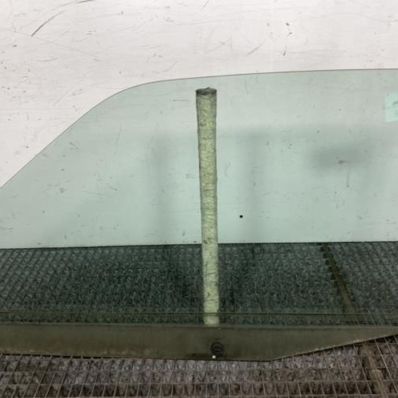 Vitre avant droit CITROEN SAXO Photo n°5
