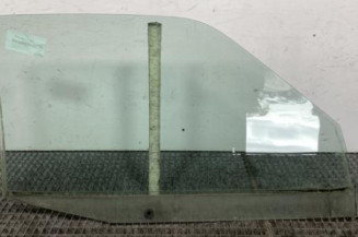 Vitre avant gauche CITROEN SAXO