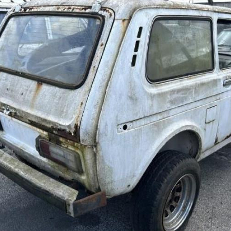 Custode avant gauche (porte) LADA NIVA Photo n°12