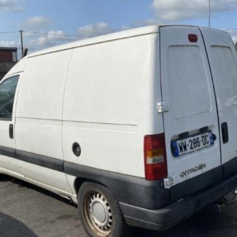 Vitre avant droit CITROEN JUMPY 1 Photo n°9