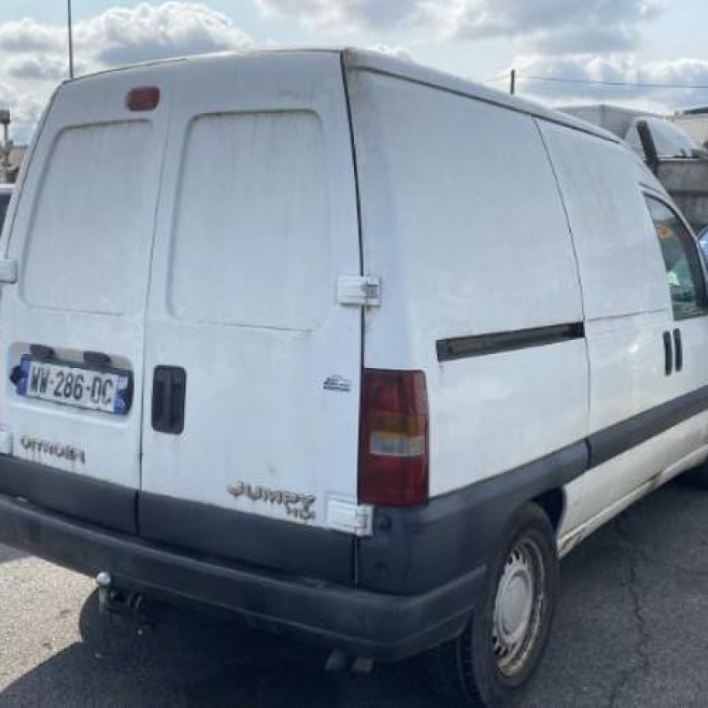 Vitre avant droit CITROEN JUMPY 1 Photo n°10