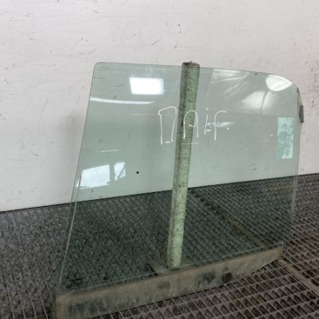 Vitre arriere gauche PEUGEOT 306